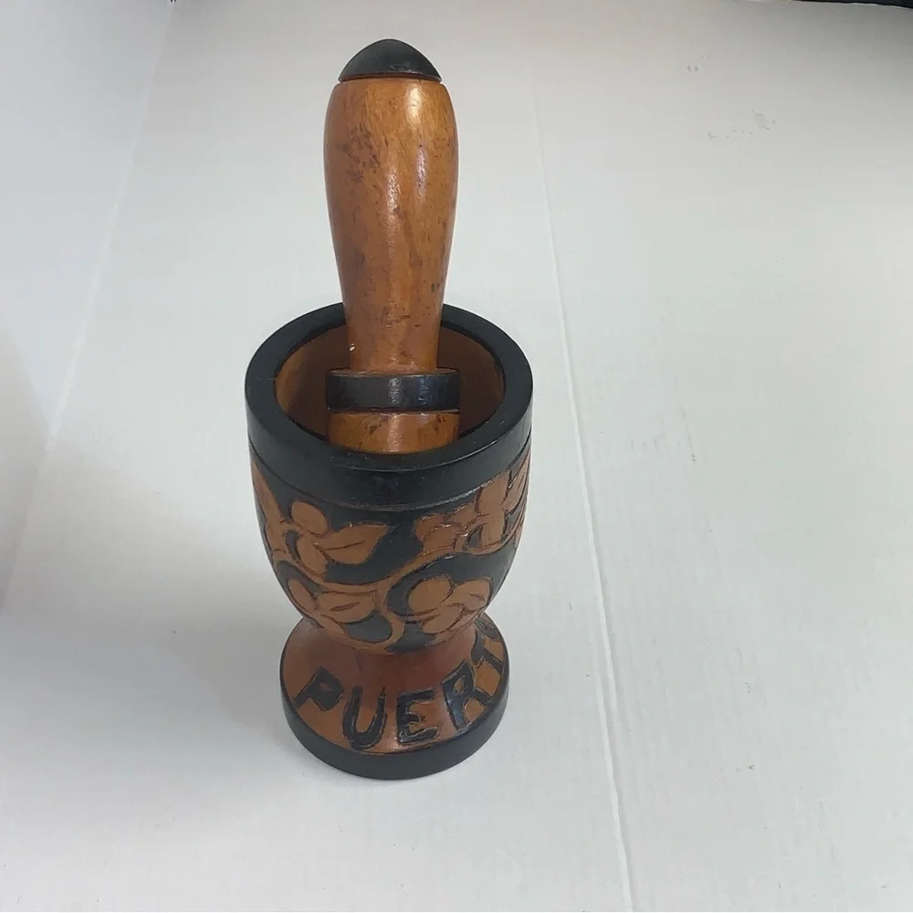 N/A hand carved